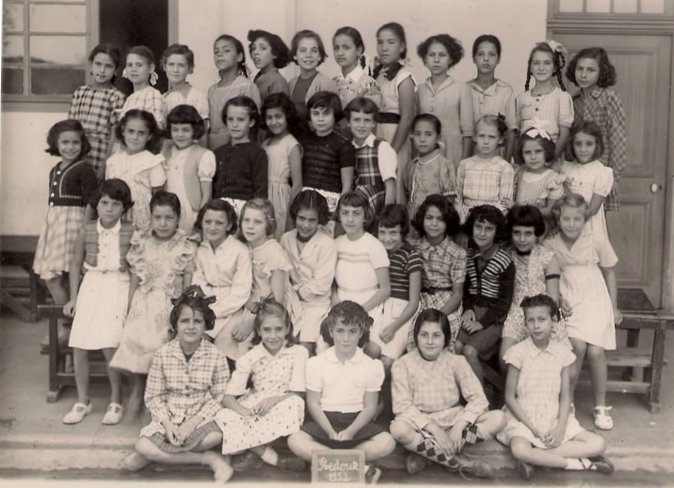 1952 - Cours moyen - Ecole de filles de la redoute