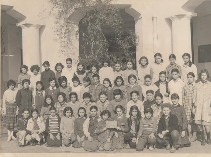 1982 - 1ereT1 - College elkahina(dujonchay)