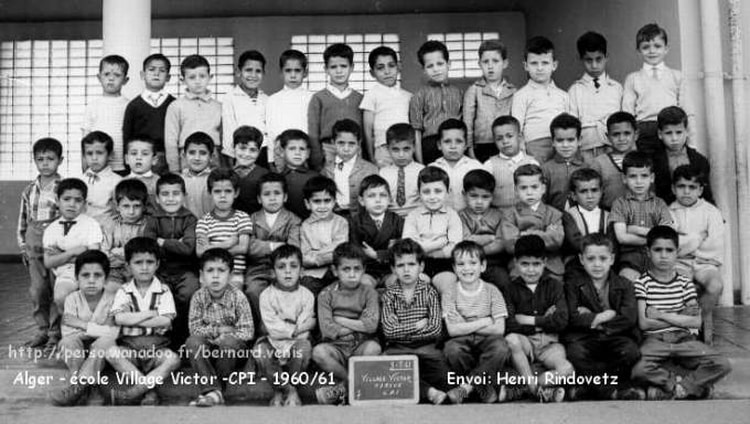 1961 - Ecole_village_victor_cpi - Ecolenotre d'ame d'afrique