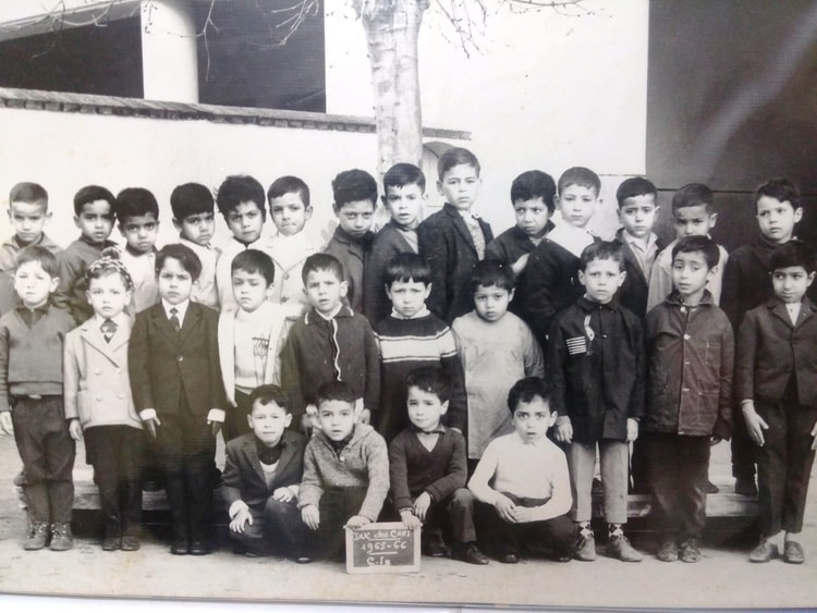 1966 - Photo souvenir de la classe de 1ere année primaire- école Duc des Cars Alger. - Ecole de la rue duc des cars