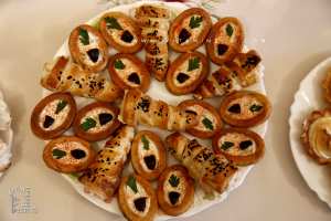 Cornets salés et tartelettes au fromage