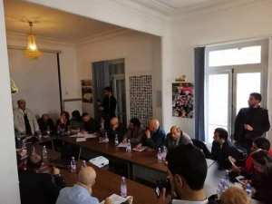 🔴مجموعة من #الناشطين على رأسهم #سعد_بوعقبة و #فضيل_بومالة يعقدون اجتماع من اجل الخروج بحلول لتمثيل الحراك الشعبي