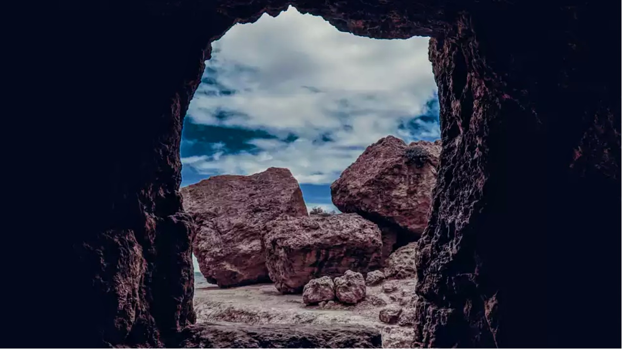 Les grottes, de la révélation à la création ibn khaldoun, cervantès et l’Algérie... !