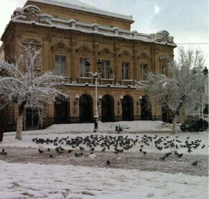 Constantine sous la neige