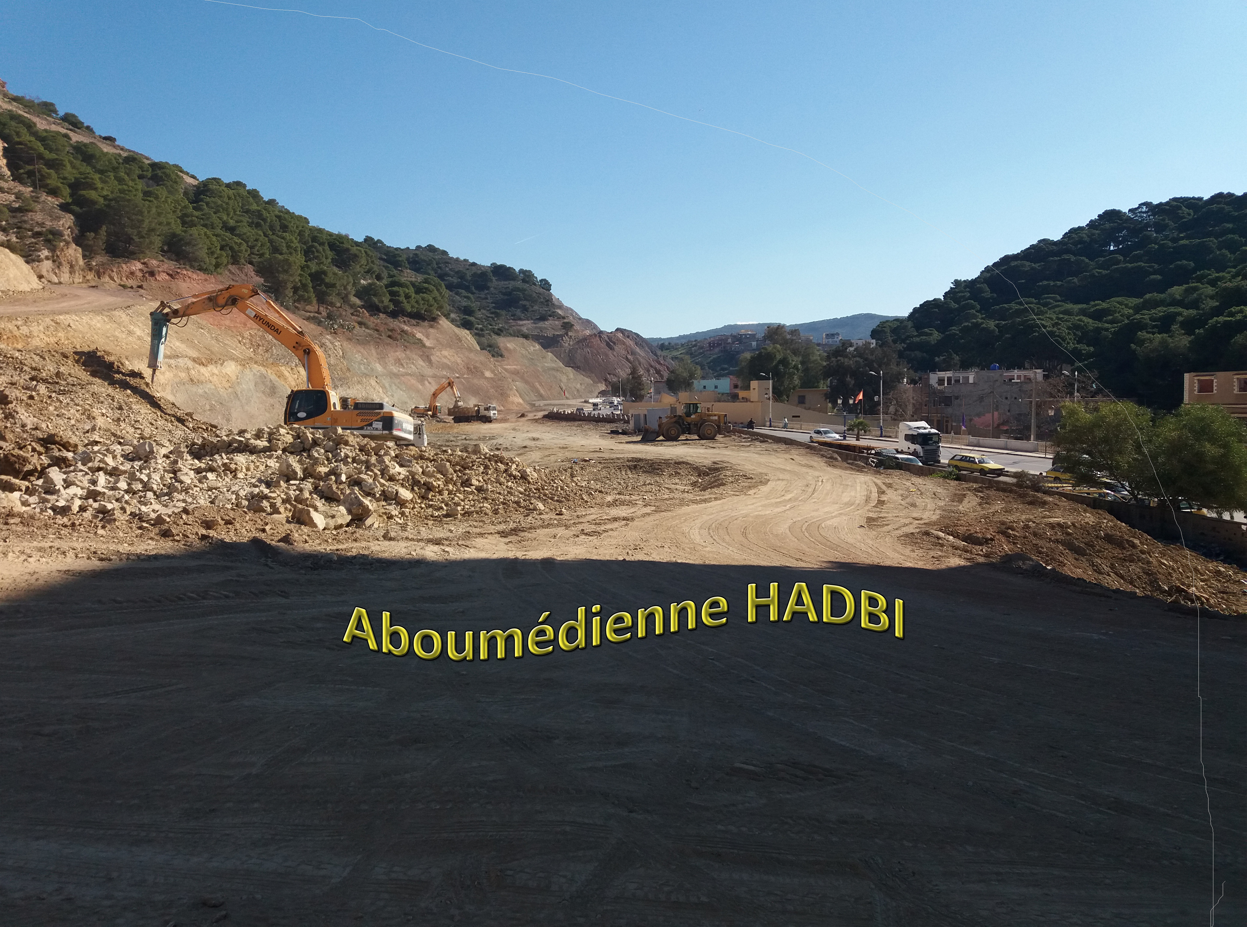 TRAVAUX DE REALISATION DE LA LIAISON AUTOROUTIERE RELIANT LE PORT DE GHAZAOUET A L'AUTOROUTE EST-OUEST.