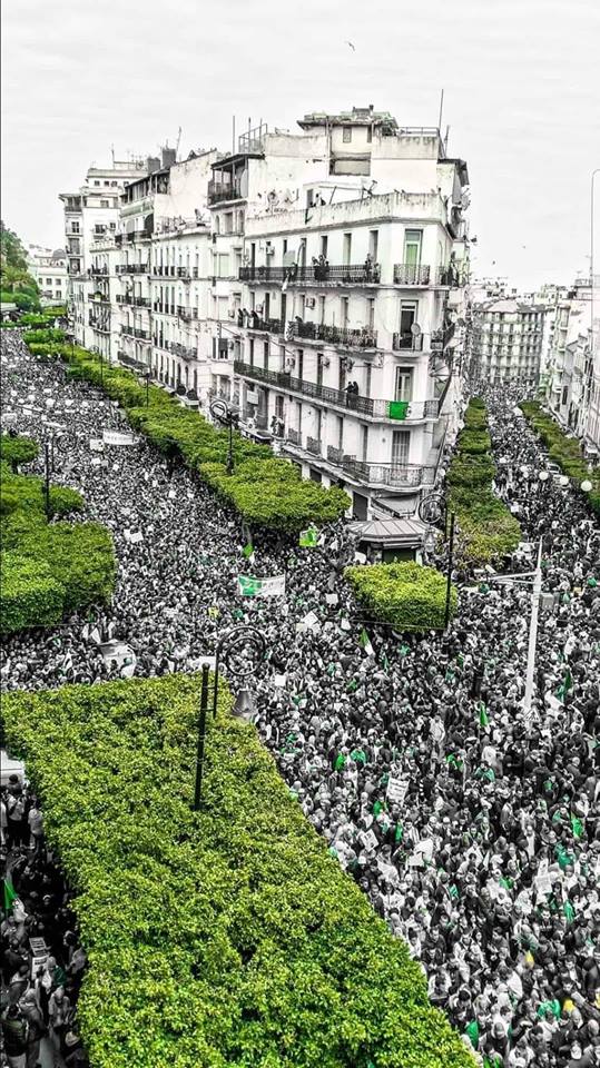 شعب الجزائر الحر