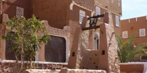 Ksar Tafilelt, utopie éco-citoyenne devenue réalité aux portes du Sahara... !