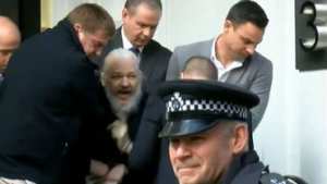 Arrestation à Londres de Julian Assane, fondateur de WikiLeaks