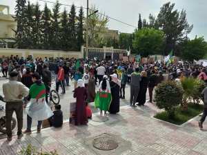 الحراك في باتنة من أمام منزل الرئيس السابق #اليامين_زروال