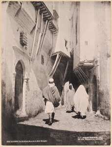 Alger. La Kasbah. Rue de la Mer Rouge (Photo rare)