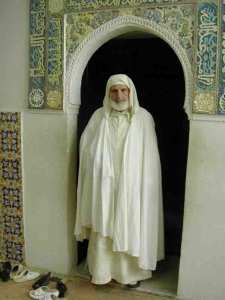 Al Hadj Abou Bekr Maassoum, Mokaddem du Mausolée de Sidi Boumediene