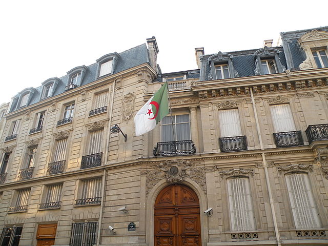 CONSULAT D’ALGÉRIE À NANTERRE