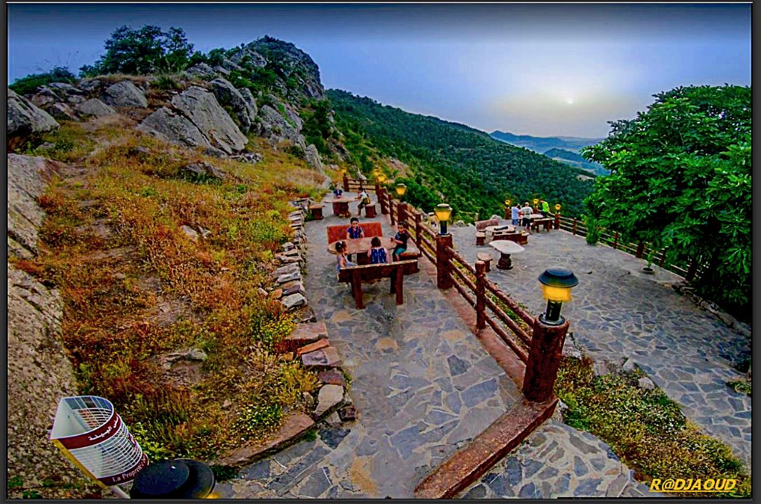 Adhghagh Buduz , site Touristique