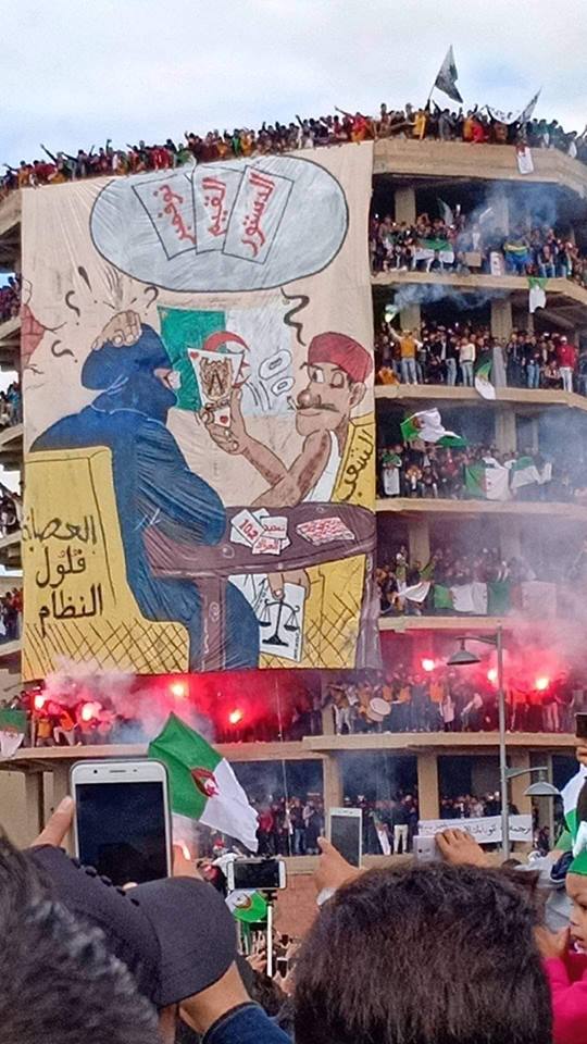 Banderoles à Alger !!!