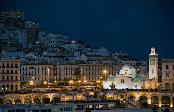 ALGER LA NUIT