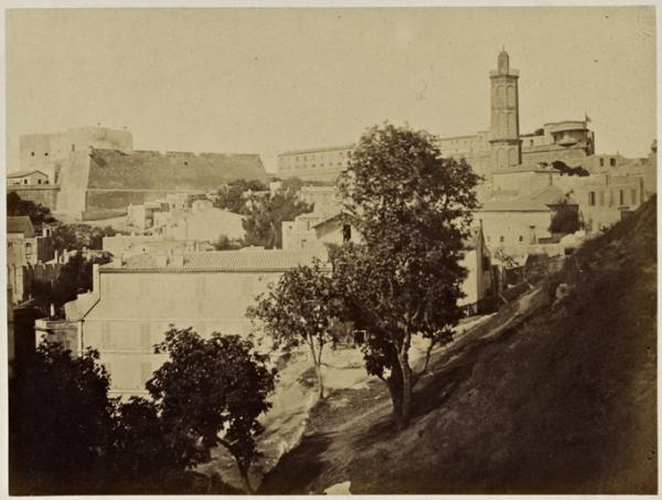 La grande mosquée et le Château-Neuf d'Oran (Photo rare)