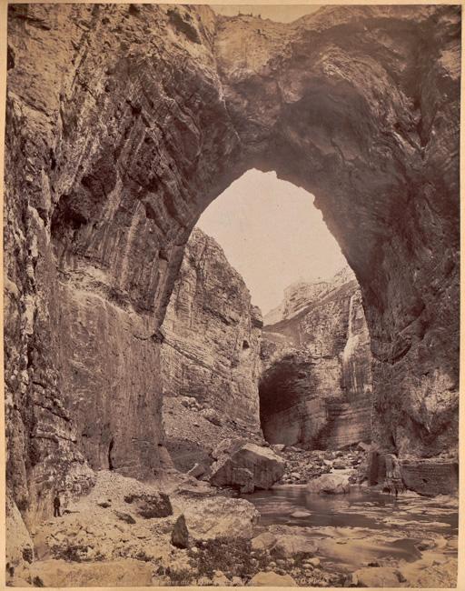 Constantine. Les gorges du Rhummel et les voûtes  (Photo rare)