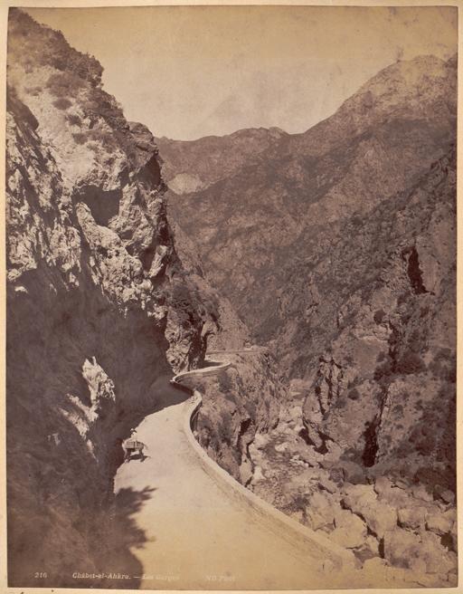 Chaabet-el-Ahkra (Photo rare)