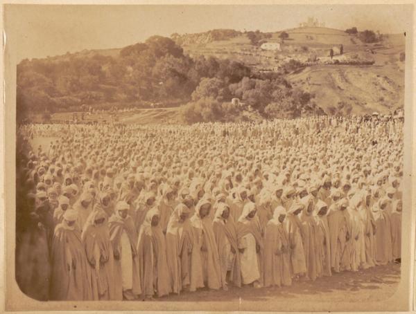 [Bougie. La Grande prière 1ère pose] (Photo rare)