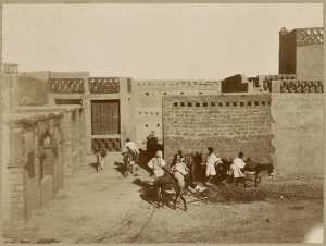 Adrar. Rentrée de la corvée de bois (Photo rare)