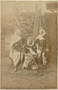 Lieutenants Ben Zaïan, Laperrine et Noël 1889 (Photo rare)