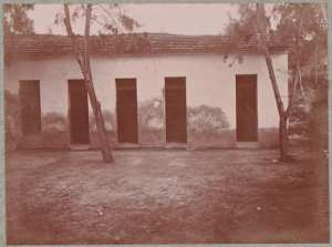Noisy-les-Bains. Les cabines de bains (Photo rare)