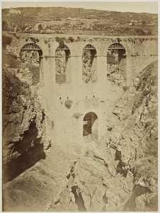 Constantine, le pont romain (El Kantara), vue prise du ravin (Photo rare)