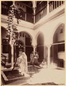 Intérieur de maison mauresque (Photo rare)