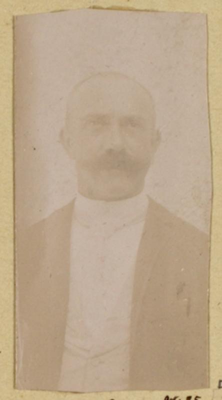 Blida. Lieutenant Ledoux, 1er régiment de chasseurs d'Afrique (Photo rare)