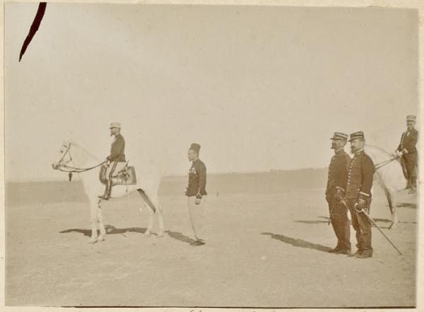 Commandant Laperrine. Maréchal des logis Joly. Docteur Blan. Lieutenant Cabon (Photo rare)