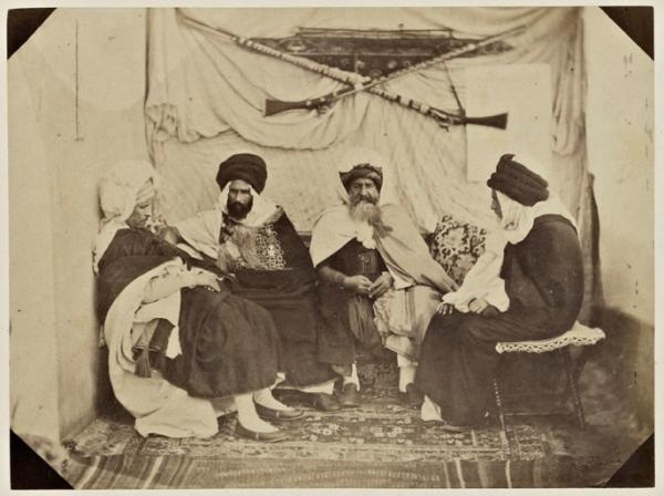 Mohamed Larguech, Ahmet ben Merad, cadhis. Mohamed ben Yacoub, Lakdar  ben ba-Ahmet, kaïds de Bône et de l'Edough (Photo rare)