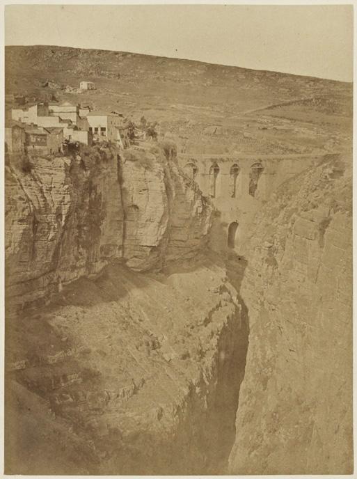 Constantine, vue prise du jardin de l'arsenal (Photo rare)