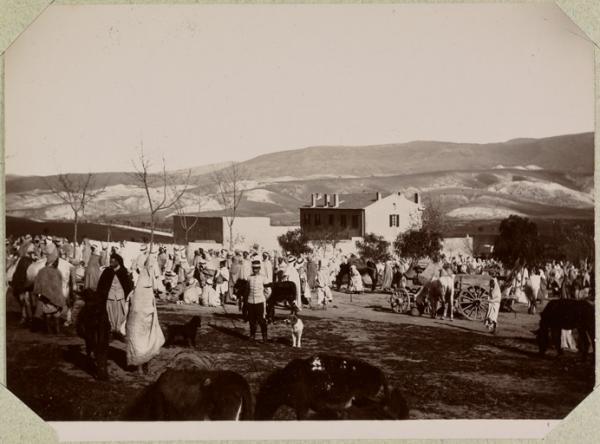 [El Aricha. Un marché] (Photo rare)