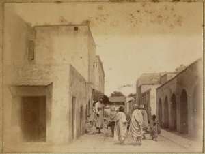 [Biskra. Une rue] (Photo rare)