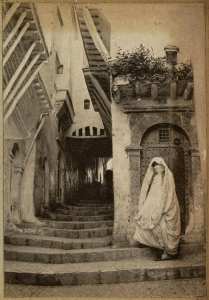 Alger. Rues montant à la Kasbah [Casbah] (Photo rare)
