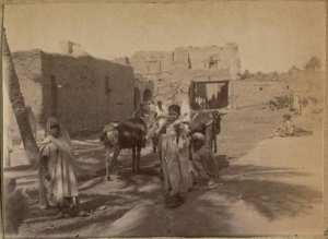 [Sidi-Okba : enfants] (Photo rare)