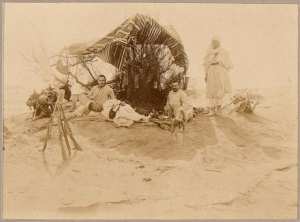 Un poste de méharistes (Photo rare)