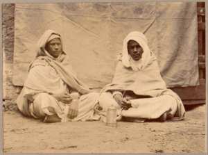 Deux employés du gouvernement (Photo rare)