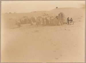 Hassi-Meksa près Fort-Miribel [étape de la colonne du Tidilelt le 26 février 1900] (Photo rare)