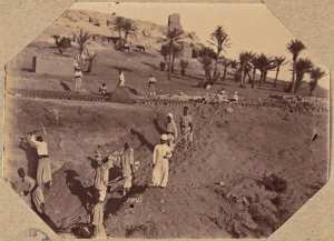 Béni-Abbès 1901-1902. Les ateliers de briques pour la construction du poste (Photo rare)
