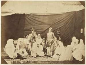 Mauresques en visite (costume de ville) (Photo rare)