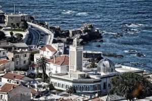 La plus petite plage d'Alger, Bouloughine.