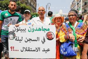 La famille de Bouregaa qui est emprisonné à causede ses positions tranchantes