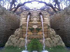 صورة لعين قرية حيدوس بثنية العابد قبل أن تعبث بها ايادي مديرية الري