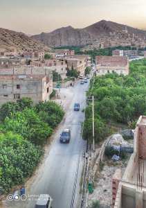 منعة بين الاصالة والحداثة