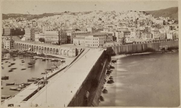 Alger. Vue générale prise du phare (Photo rare)