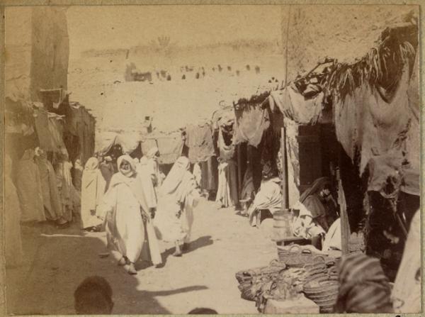 Sidi-Okba. Le marché (Photo rare)