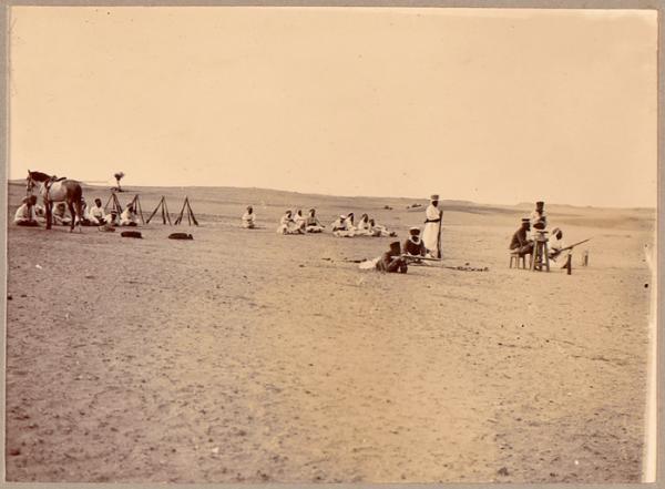 [Les sahariens au tir à Inifel  (Photo rare)