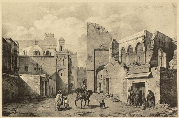 [Alger]. Rue Bab-el-Oued (Berbrugger). Mosquée Ben Négro à l'angle de la rue Sidi-Ferruch et Bab-el-Oued [...]. Vue de la porte Bab-el-Oued, de chaque coté de la porte étaient des casernes. La mosqui Ali Bidjini [...] était à l'angle des rues de la Casbah (Photo rare)