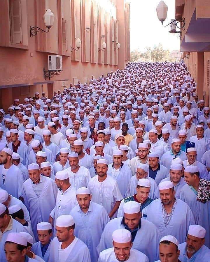 صلاة العيد في غرداية جنوب الجزائر